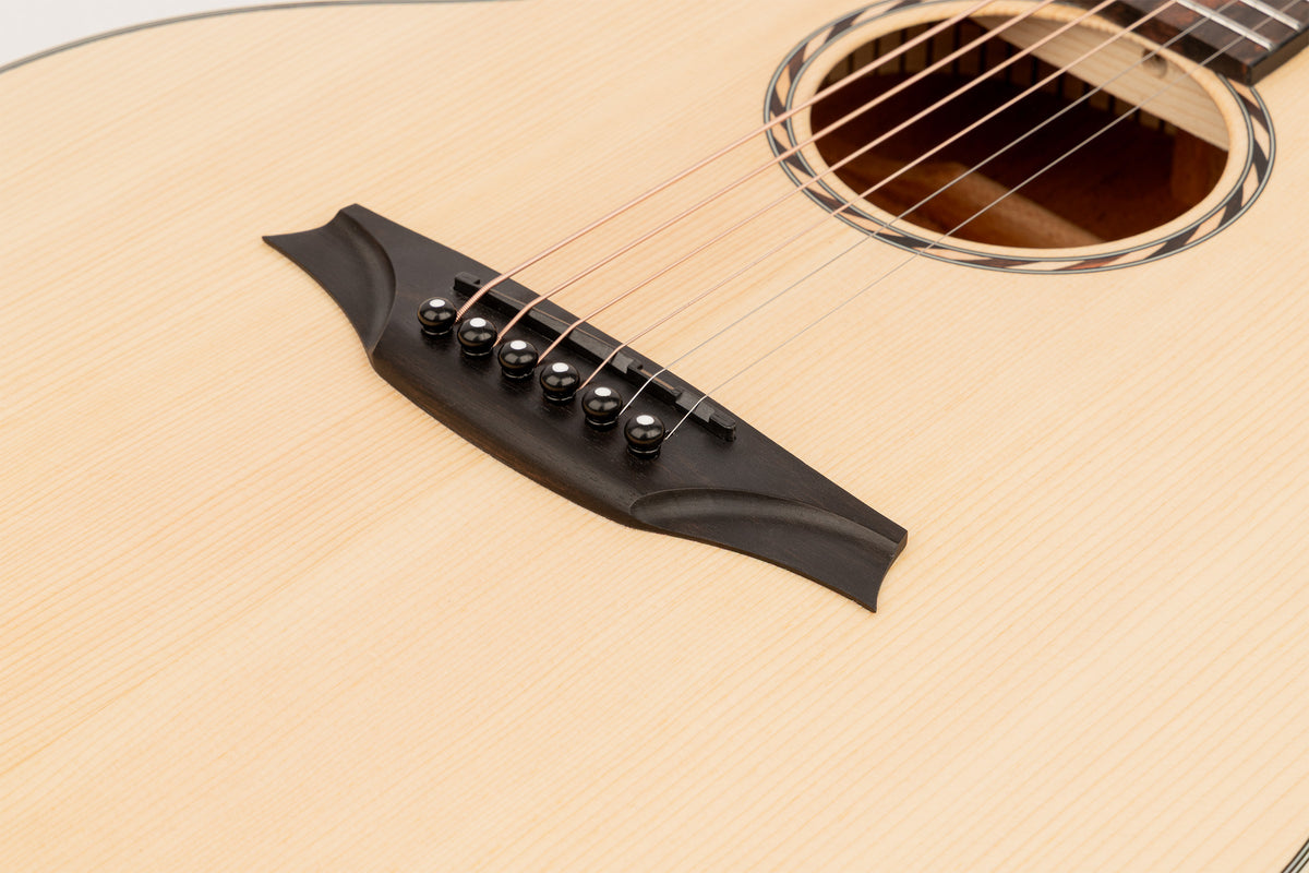 Bromo BAA8S Appalachian Mini Jumbo Acoustic Guitar - detail 3