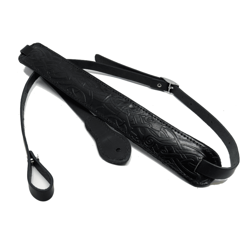 Leathergraft Mandolin Strap Embossed Narrow 1.5 Inch Pad Black - full instrument
